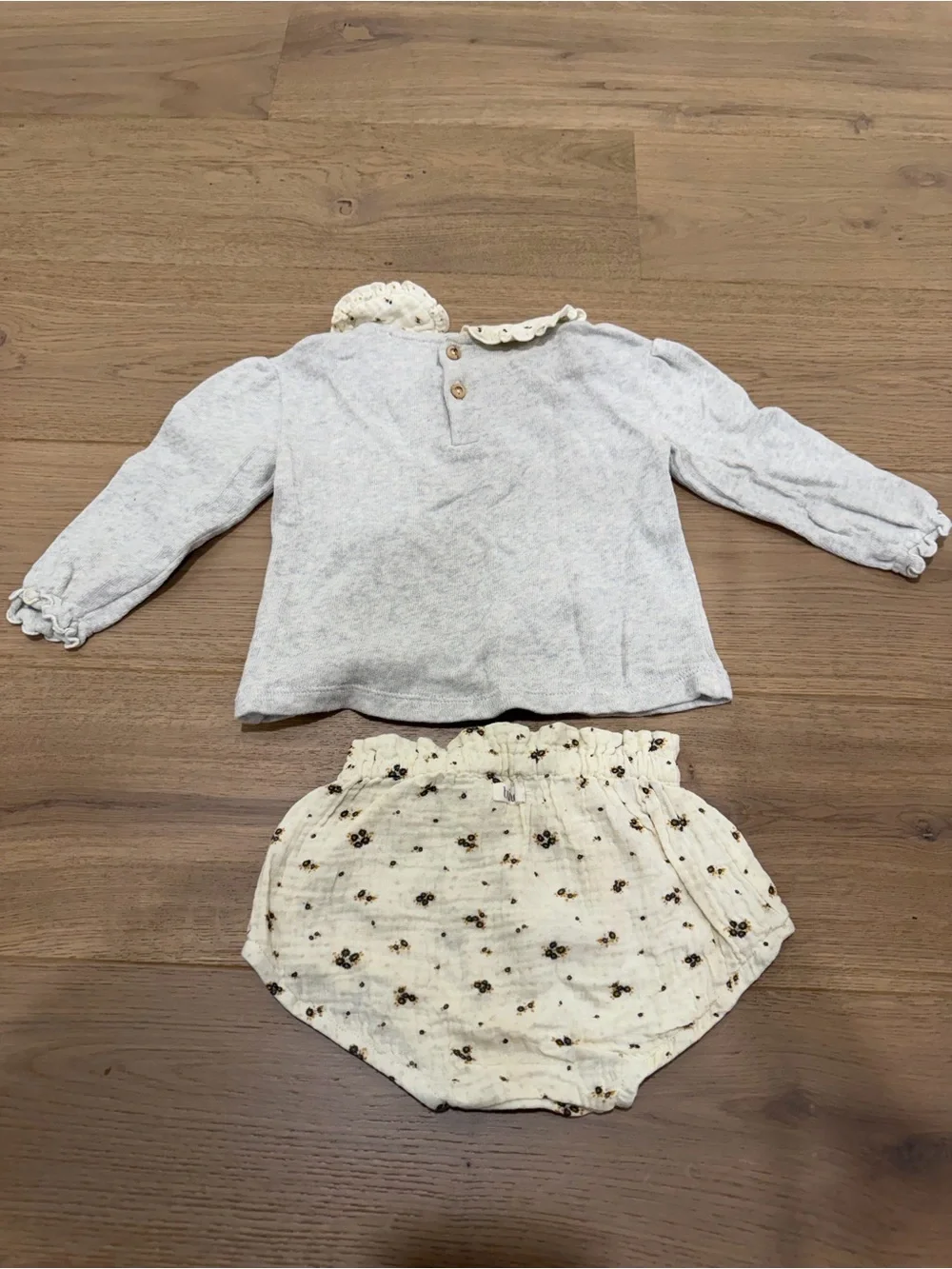 Buho Baby Girl Romance Swearshirt and Culotte in Light grey and Ecru